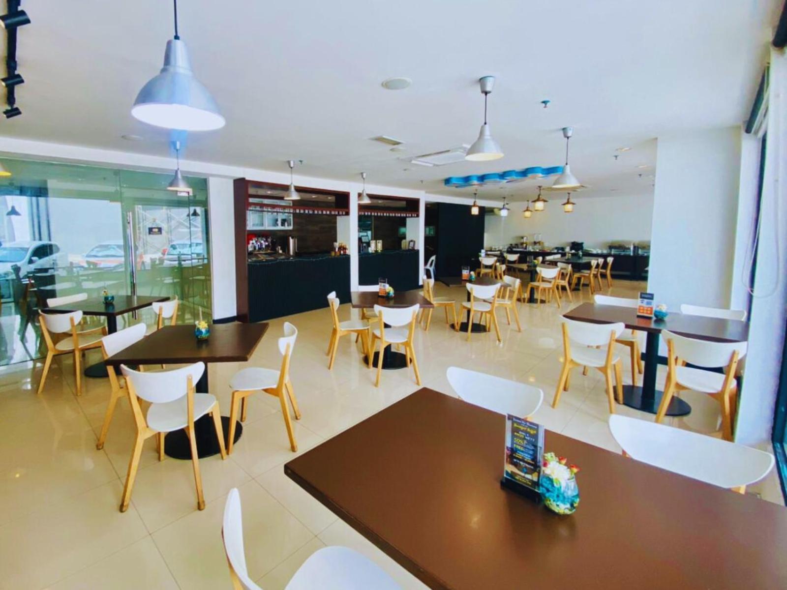 Oceania Hotel Kota Kinabalu Exteriör bild