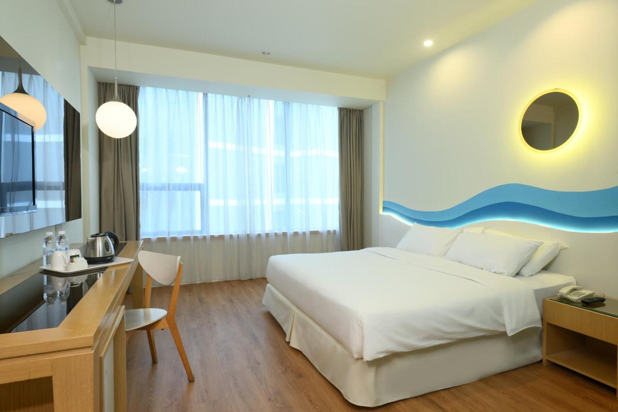 Oceania Hotel Kota Kinabalu Exteriör bild