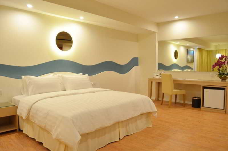 Oceania Hotel Kota Kinabalu Exteriör bild