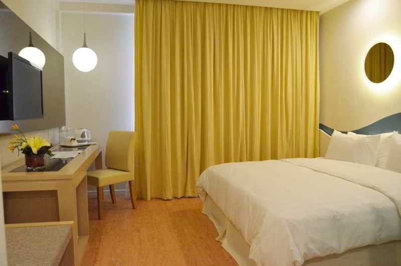 Oceania Hotel Kota Kinabalu Exteriör bild