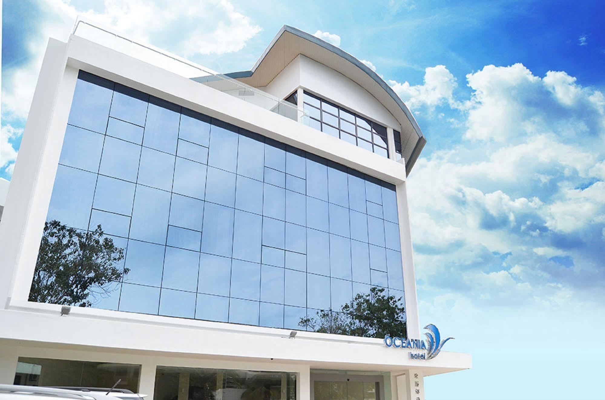 Oceania Hotel Kota Kinabalu Exteriör bild
