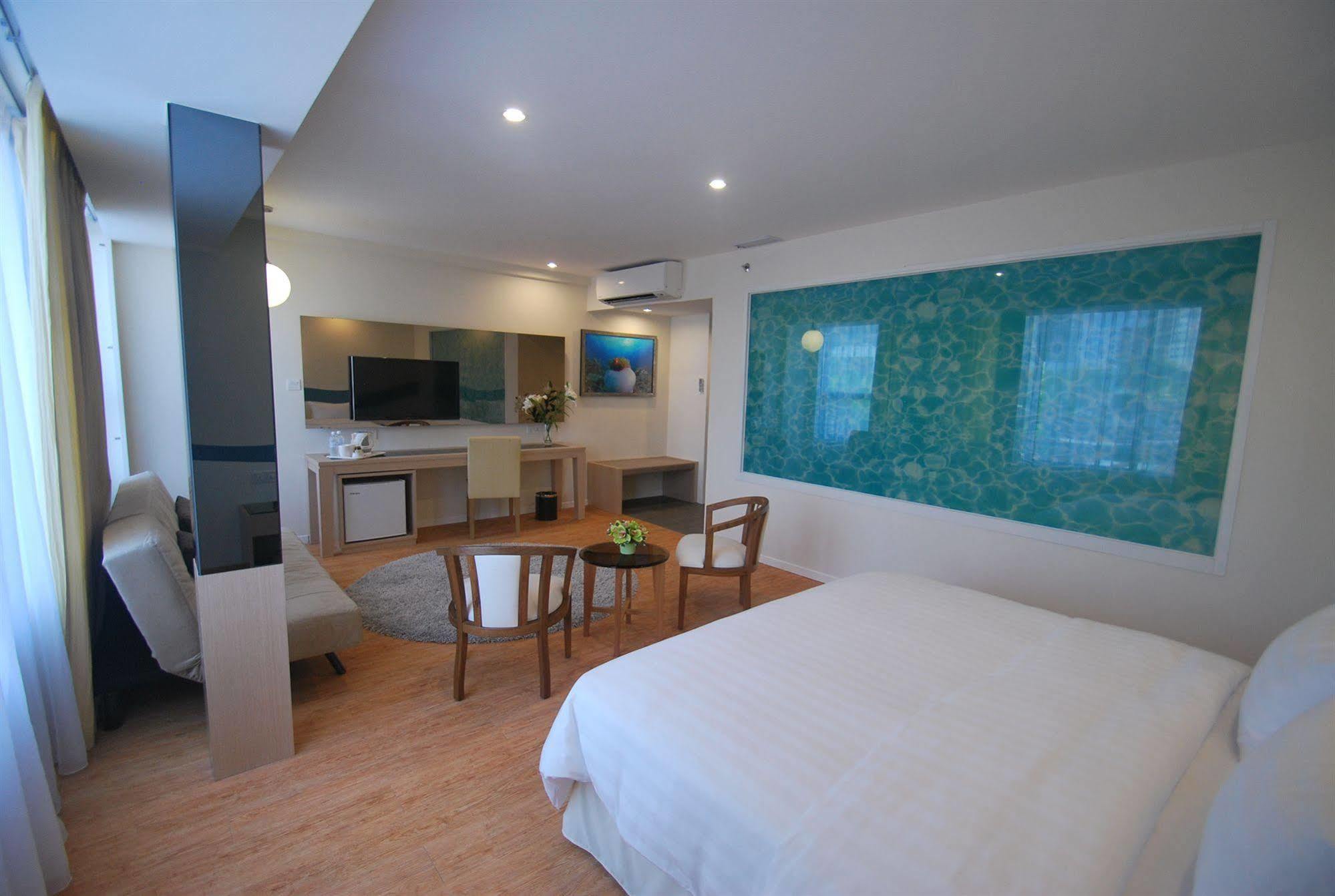 Oceania Hotel Kota Kinabalu Exteriör bild