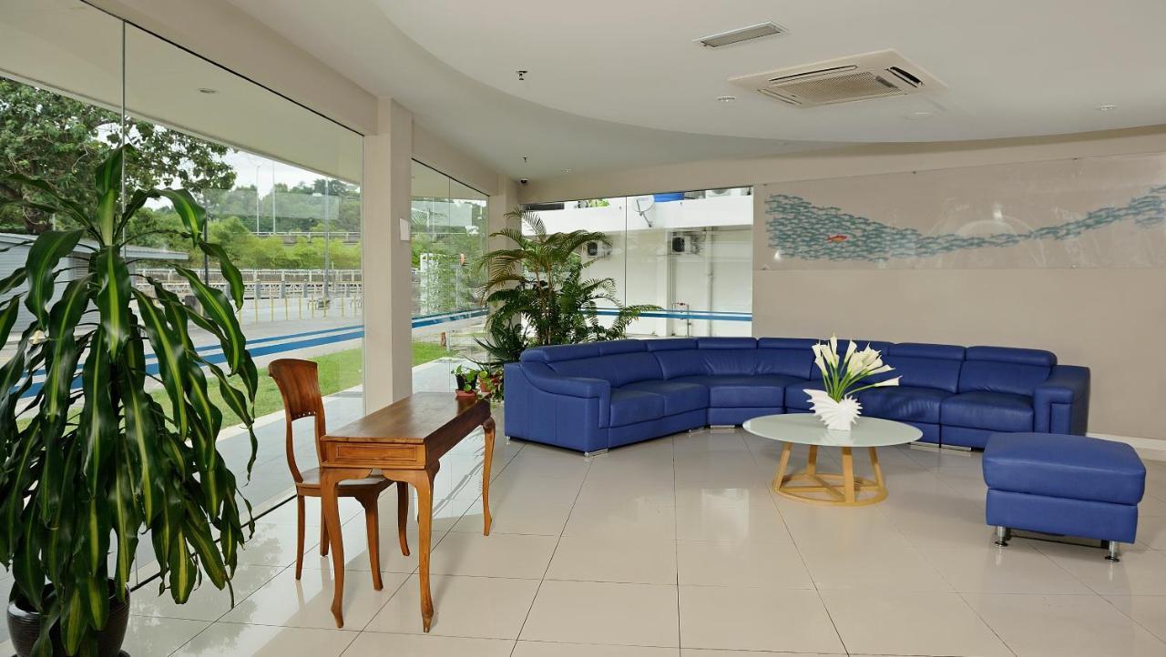 Oceania Hotel Kota Kinabalu Exteriör bild